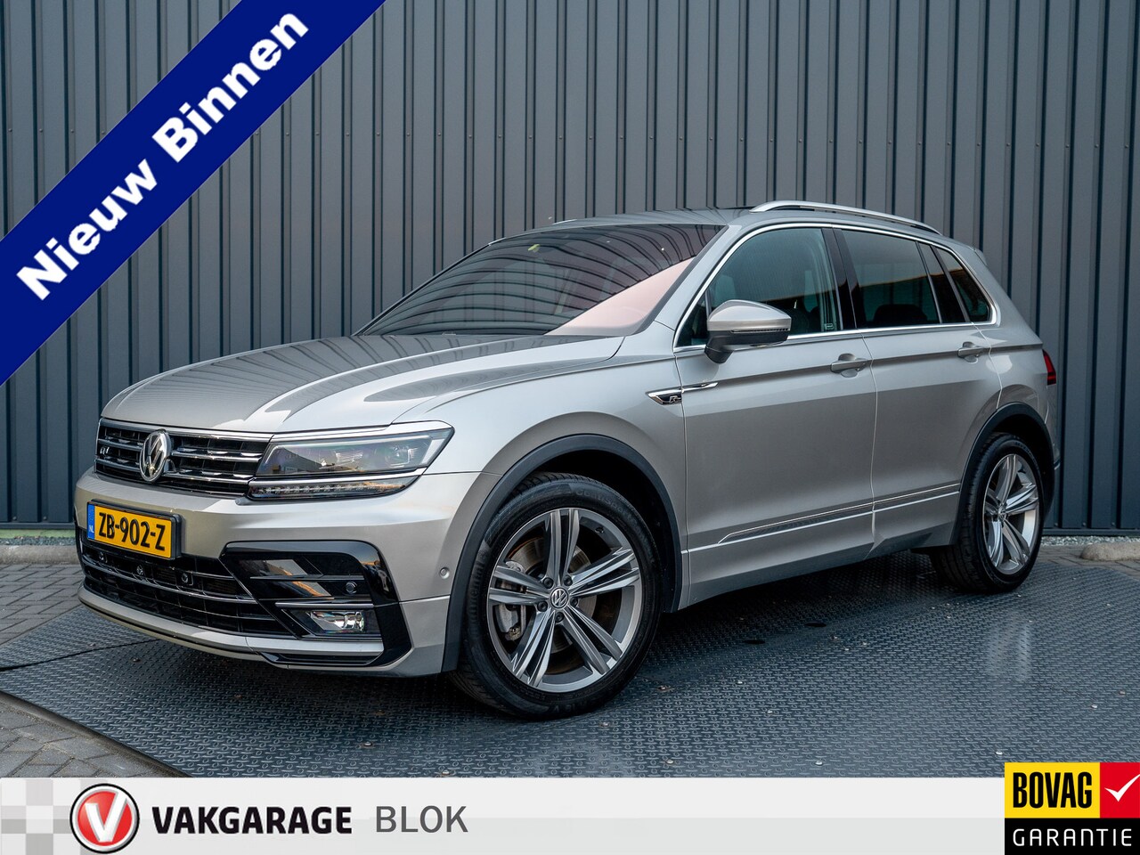 Volkswagen Tiguan - 2.0 TSI 4Motion Highline Business R-Line | 360 camera | Panodak | Trekhaak wegkl. | Prijs - AutoWereld.nl