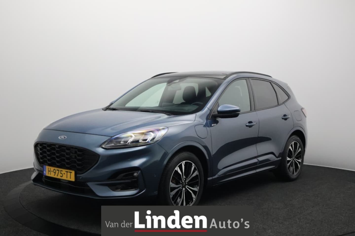 Ford Kuga - 2.5 PHEV 165 kw ST-Line X Panoramadak | NL Auto | Head up display | Bang & Olufsen - AutoWereld.nl