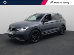 Volkswagen Tiguan - 1.5TSIe/150PK R Line Black style DSG · Navigatie · Stoel- & stuurverwarming · Camera + Par