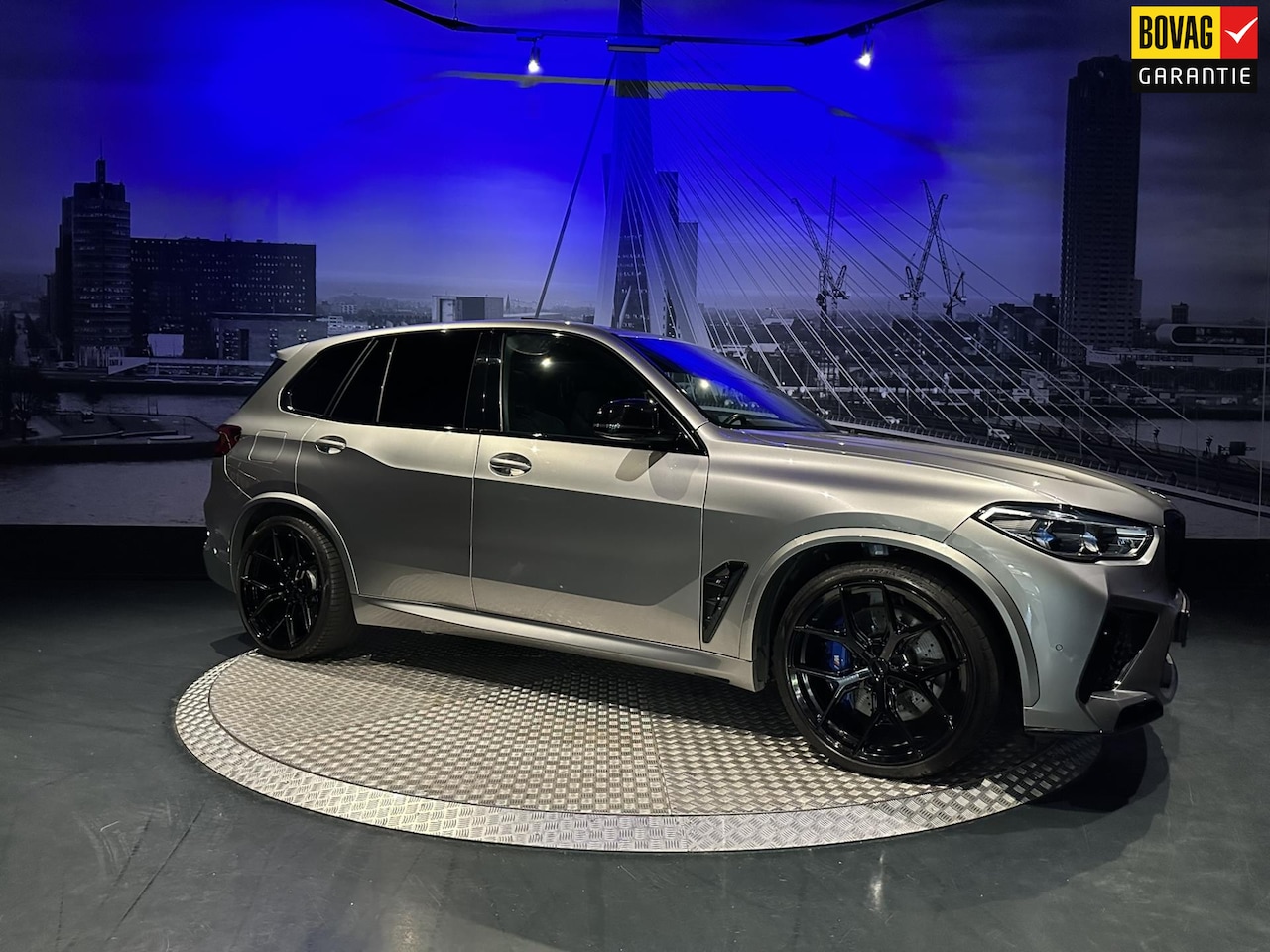 BMW X5 - M Competition *VossenWheels*Carbon*Pano*NL Auto* - AutoWereld.nl