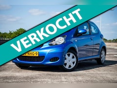 Toyota Aygo - 1.0-12V Comfort | Airco | Centrale Deurvergrendeling | Elektrische Ramen Voor |