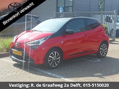 Toyota Aygo - 1.0 VVT-i X-Play Bi-Tone Automaat | Apple Carplay & AndroidAUTO | Lichtmetalen velgen | Ca