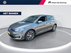 Volkswagen e-Golf - E-DITION 100kW/136PK · Navigatie · Camera + Parkeersensoren · Keyless