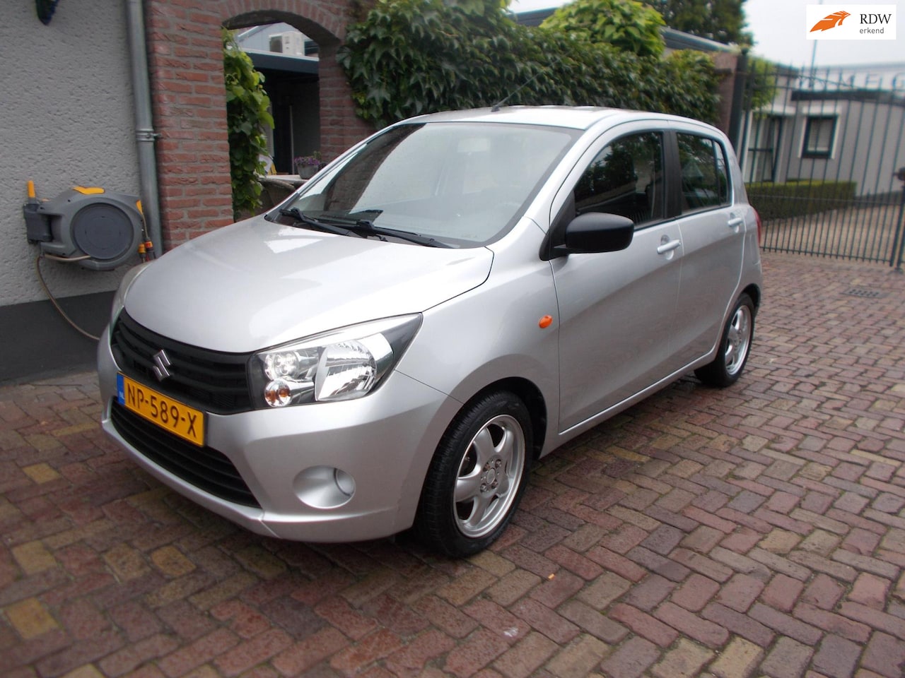 Suzuki Celerio - 1.0 Comfort bj 2017 113 dkm airco - AutoWereld.nl