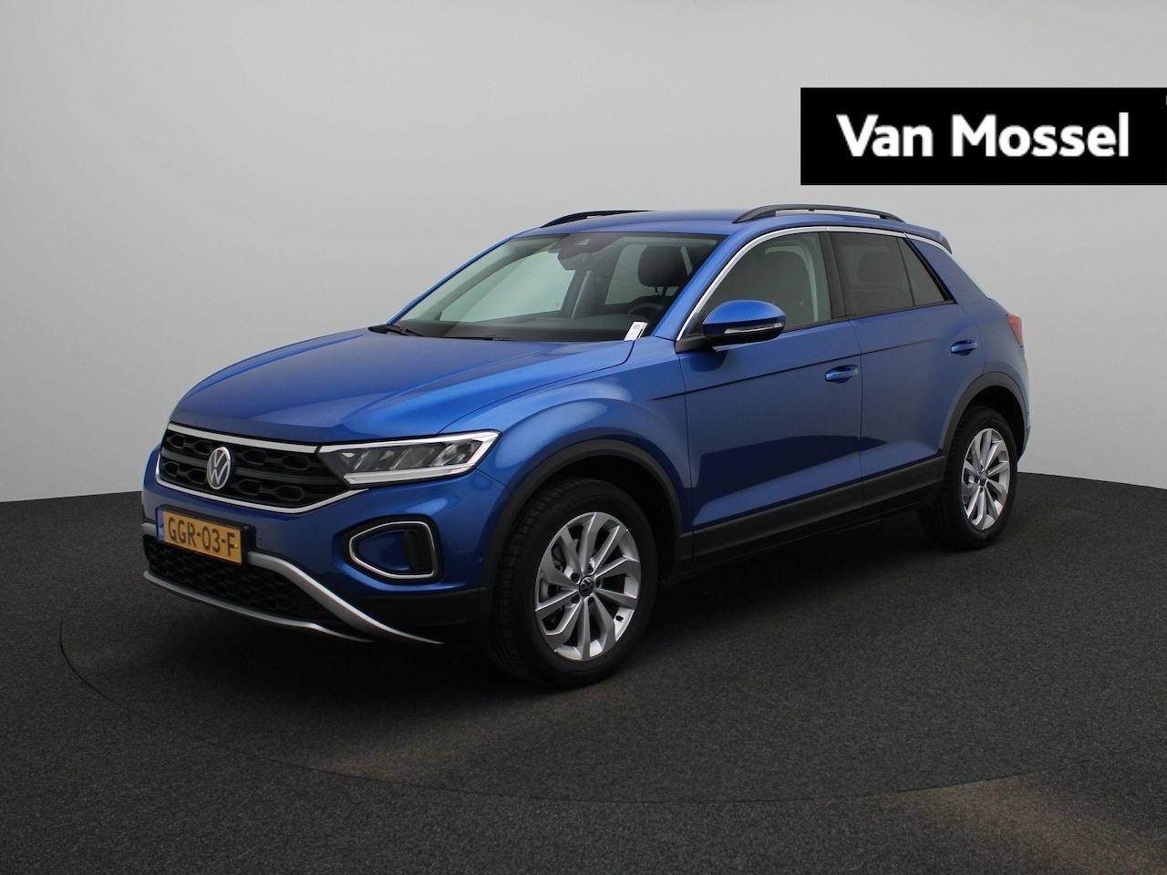 Volkswagen T-Roc - 1.0 TSI Life Edition | Apple carplay | Camera | Parkeersensoren | Airco | Cruise Control | - AutoWereld.nl