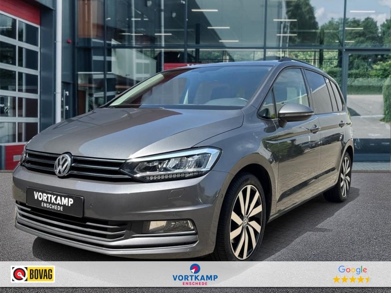 Volkswagen Touran - 1.4 TSI DSG COMFORTLINE 7P TREKHAAK/NAVI/CARPLAY/ACC/PDC - AutoWereld.nl