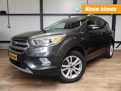 Ford Kuga - 1.5 T - navigatie - ecc - trekhaak - nette staat