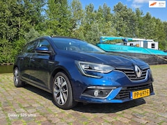Renault Mégane Estate - 1.2 TCe Bose 2e eigenaar dealer onderhouden panorama dak achteruit camera cruis control pa