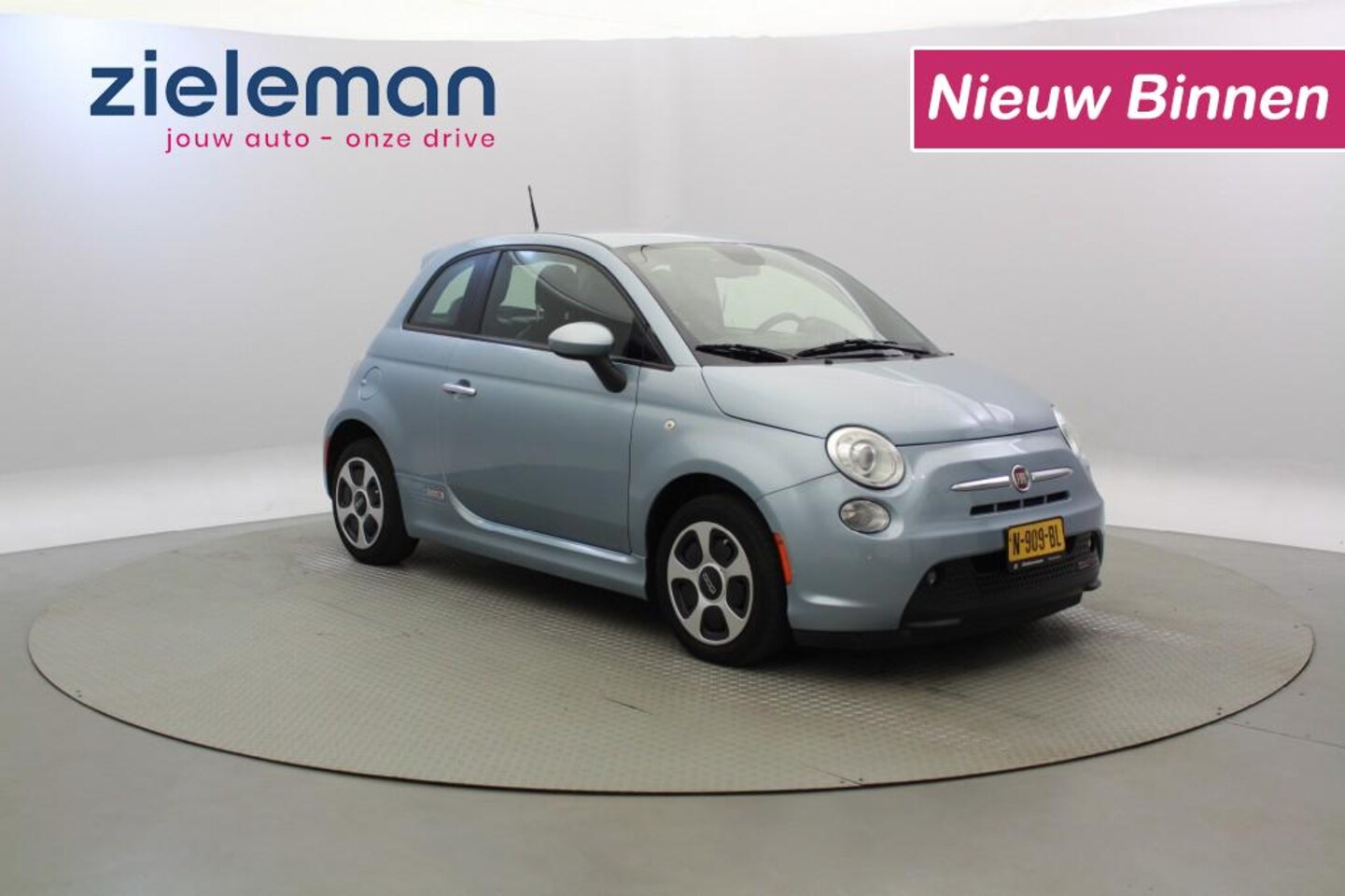 Fiat 500 - electric 24 kWh - Airco, Xenon, Stoelverw. 500e - AutoWereld.nl