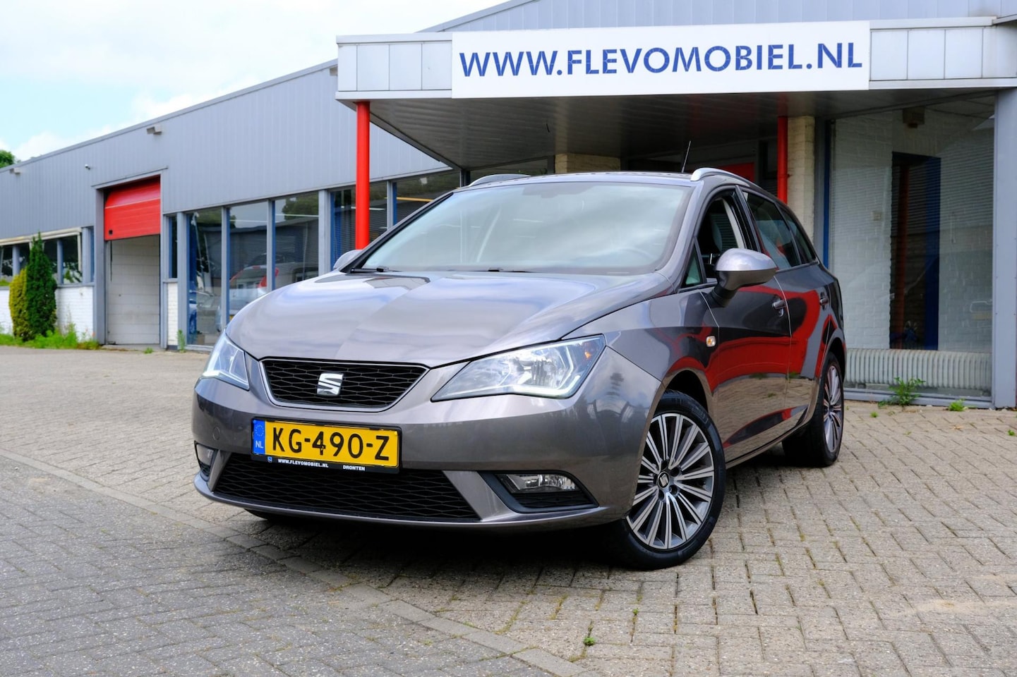 Seat Ibiza ST - 1.0 EcoTSI Style Connect Navi|Apple CarPlay|Airco - AutoWereld.nl