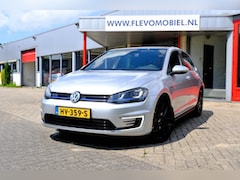 Volkswagen Golf - 1.4 TSI GTE Aut. Pano|Navi|Sportstoelen|Apple CarPlay|Cam|LMV