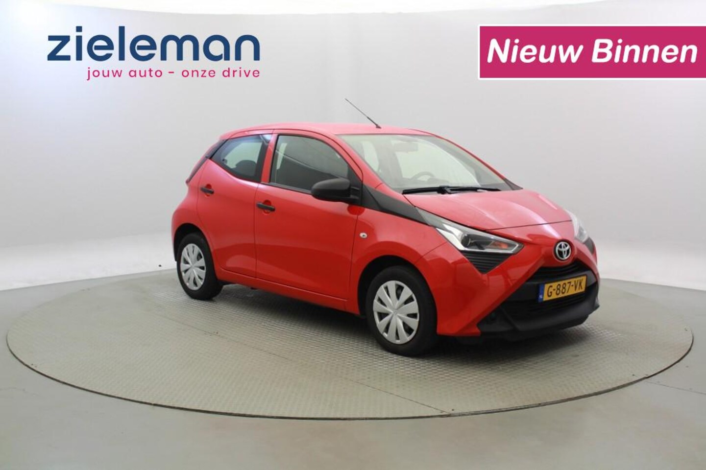 Toyota Aygo - 1.0 VVT-i x-fun 5 Deurs - Airco - AutoWereld.nl