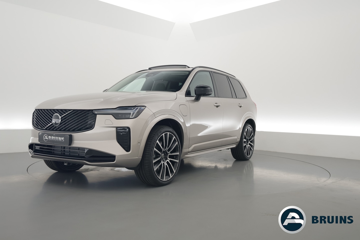 Volvo XC90 - 2.0 T8 Plug-in hybrid AWD Ultra Dark | Full Option | NIEUWPRIJS €111.635,- | Luchtvering | - AutoWereld.nl