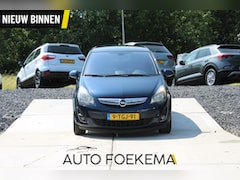 Opel Corsa - 1.4-16V Cosmo airco cruise lichtmetalen velgen trekhaak
