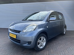 Daihatsu Sirion 2 - 1.3-16V Comfort