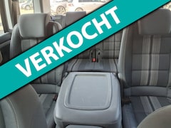 Volkswagen Touran - 1.4 TSI Comfortline 7p. 103KW, trekhaak, RNS 315 met bleu tooth, climatronic, cruise contr
