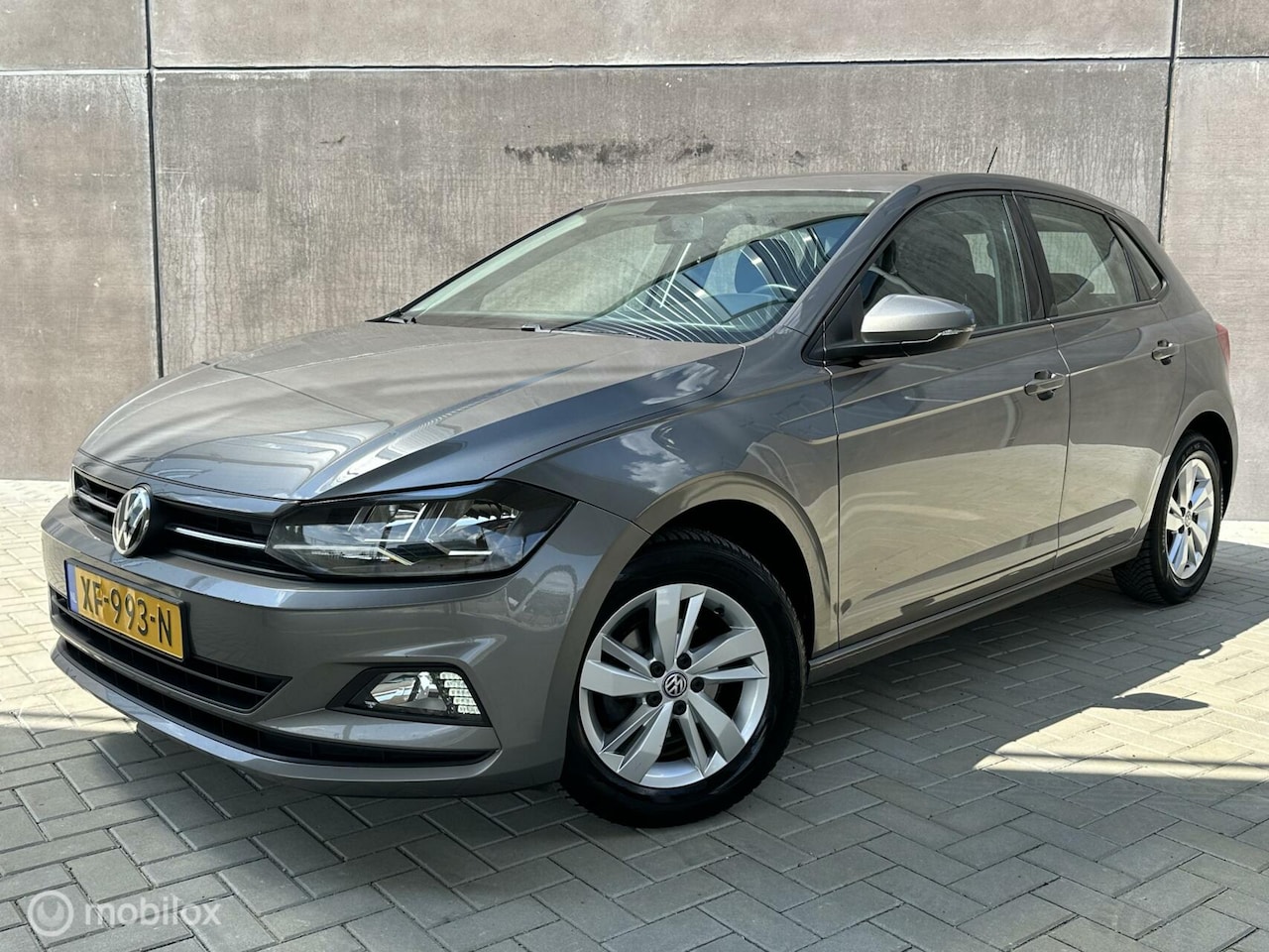 Volkswagen Polo - 1.0 TSI Comfortline 95PK Navi | APK 01-2027 | Cruise-Adaptief | - AutoWereld.nl