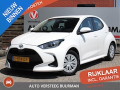 Toyota Yaris - 1.0 VVT-i Active Achteruitrijcamera, Bluetooth, Cruise Control Adaptief, Apple Carplay/And