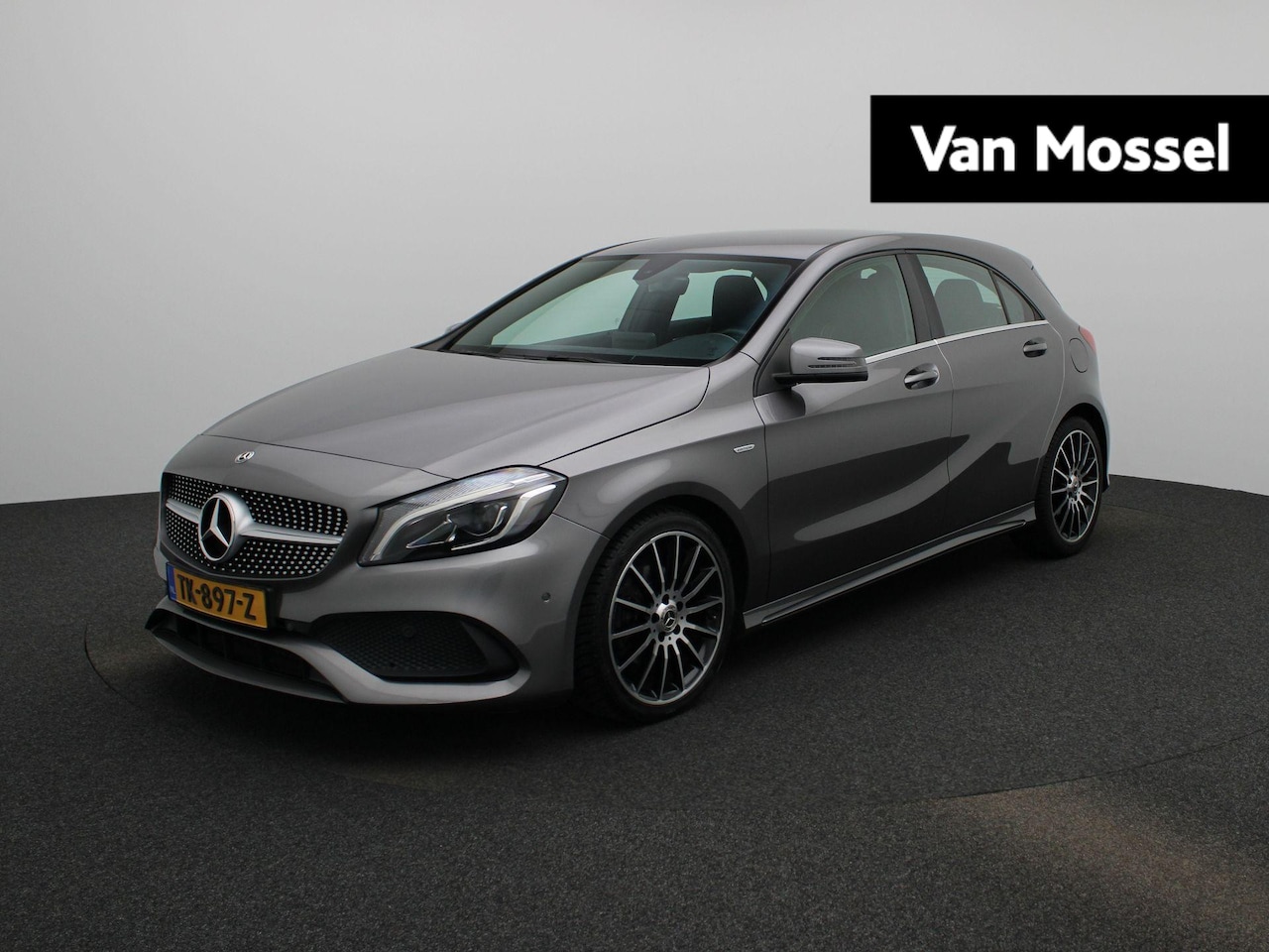 Mercedes-Benz A-klasse - 160 | Achteruitrijcamera | Navigatie | Cruise Control - AutoWereld.nl