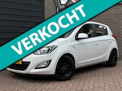 Hyundai i20 - 1.2i i-Drive Airco | 15inch | 5-deurs