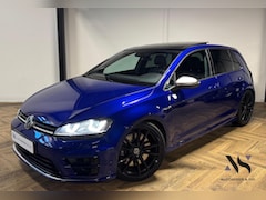 Volkswagen Golf - 2.0 TSI R 4Motion PANO KEYLESS