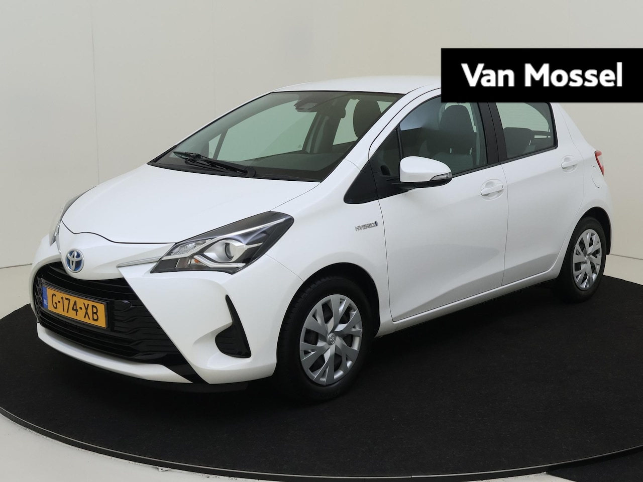 Toyota Yaris - 1.5 Hybrid Active Navigatie | Climate Control | Bluetooth | Achteruitrijcamera - AutoWereld.nl