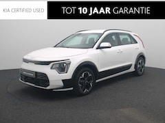 Kia Niro EV - DynamicLine 64.8 kWh | SOH 100% | 3-fase 11KW laden | Climate Control | Navigatie | LM Vel