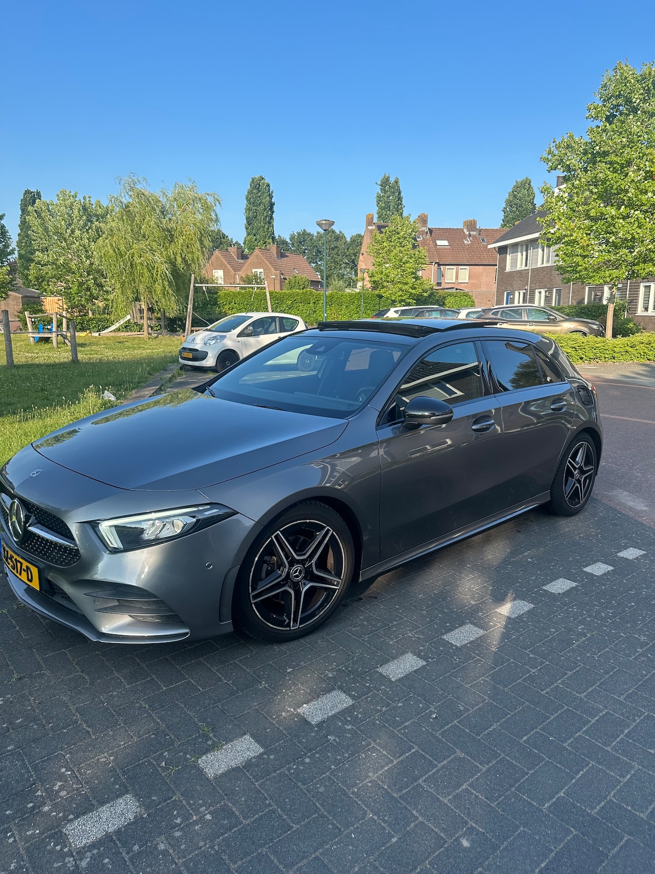 Mercedes-Benz A-klasse - 200 Business Solution AMG Night Upgrade - AutoWereld.nl
