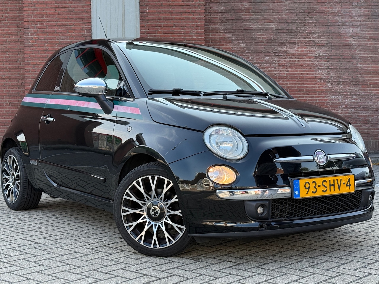 Fiat 500 - 0.9 TwinAir by Gucci|LEDER|CLIMA|NAP| - AutoWereld.nl