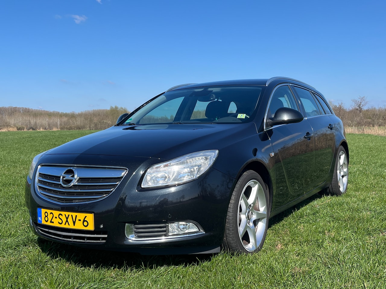 Opel Insignia Sports Tourer - 1.6 T Sport Turbo, afneembare trekhaak met kentekenplaat, extra winterbanden op lichtmetalen velgen - AutoWereld.nl