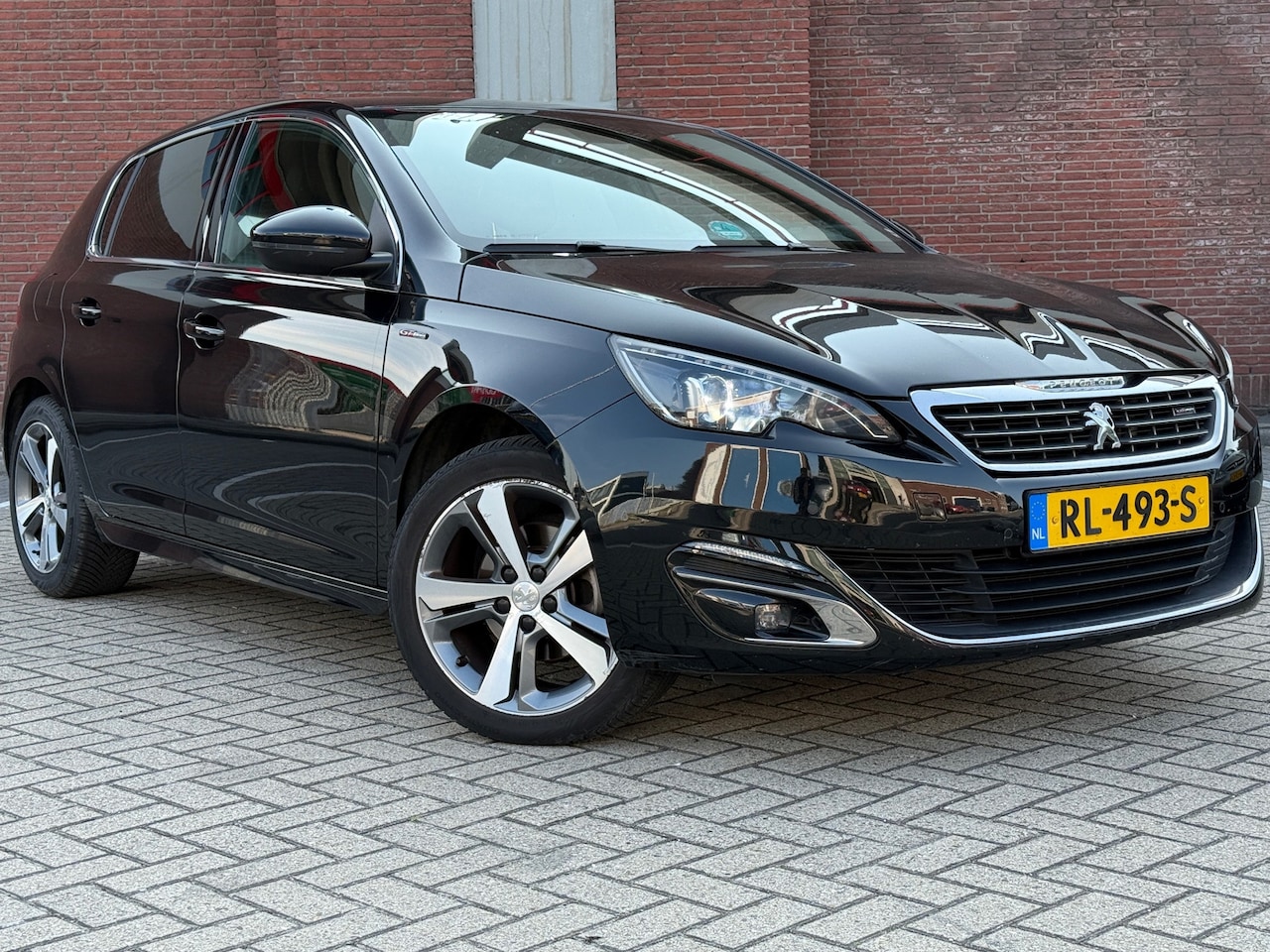 Peugeot 308 - 1.2 PureTech GT-line|AUTOMAAT|NAVI|CAMARA|MASSAGE - AutoWereld.nl