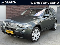 BMW X3 - 2.5si aut. 218PK *Highland green* |Pano|Leder|Navi|Camera|2e eig|Uniek|