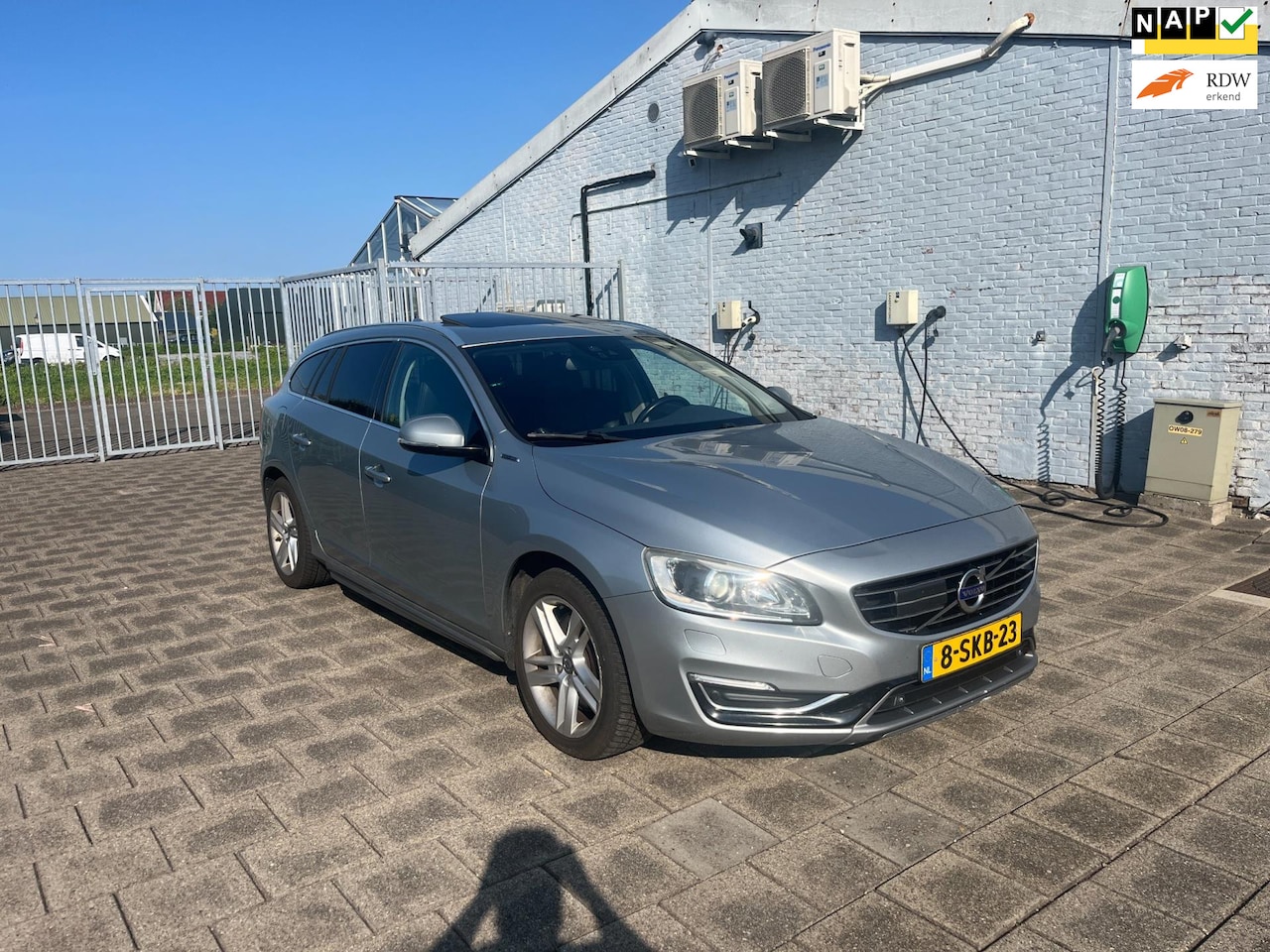 Volvo V60 - 2.4 D6 AWD Plug-In Hybrid Summum 2.4 D6 AWD Plug-In Hybrid Summum - AutoWereld.nl