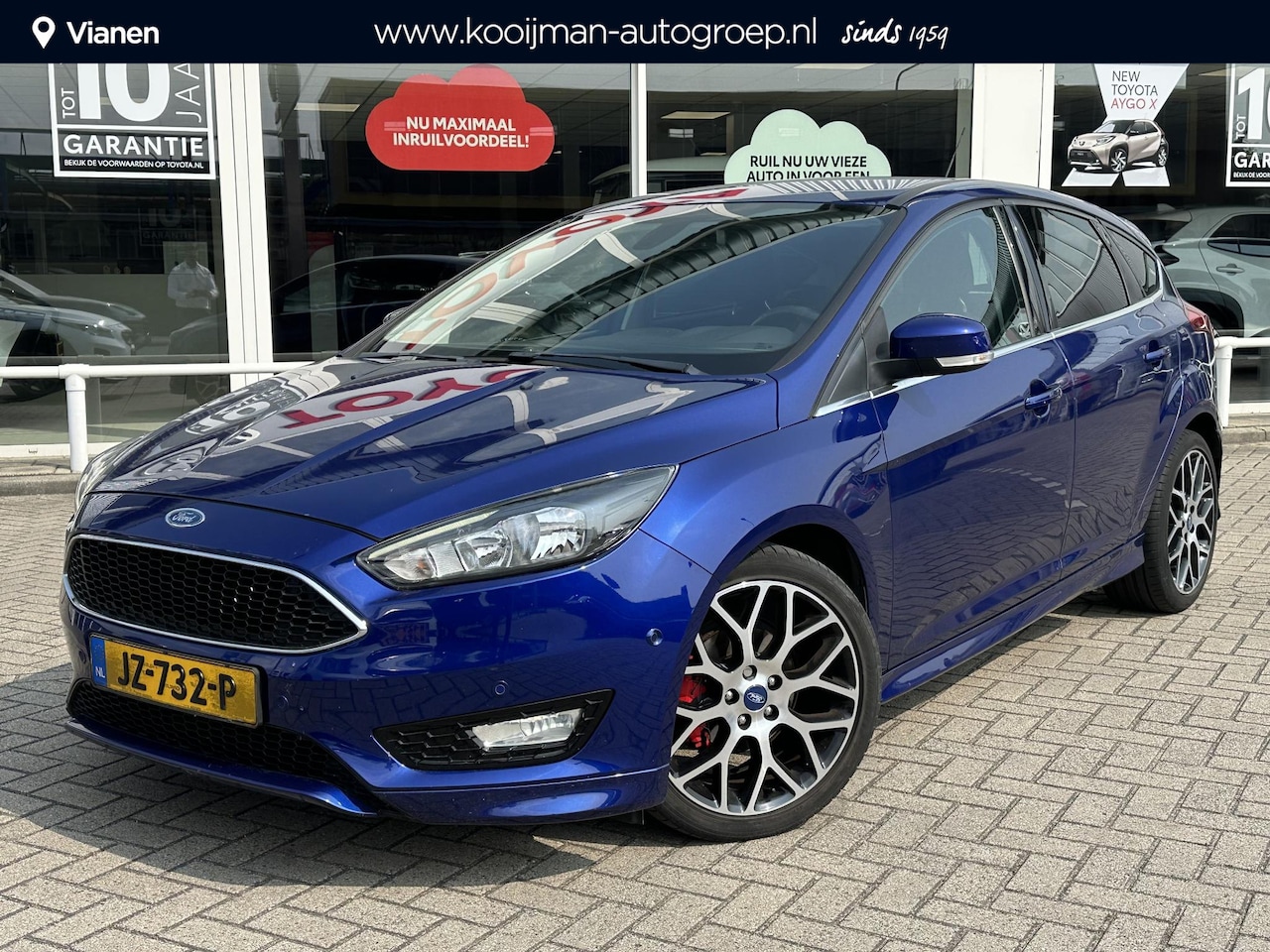 Ford Focus - 1.0 Titanium Sport, zeer nette auto, volledig onderhouden! - AutoWereld.nl