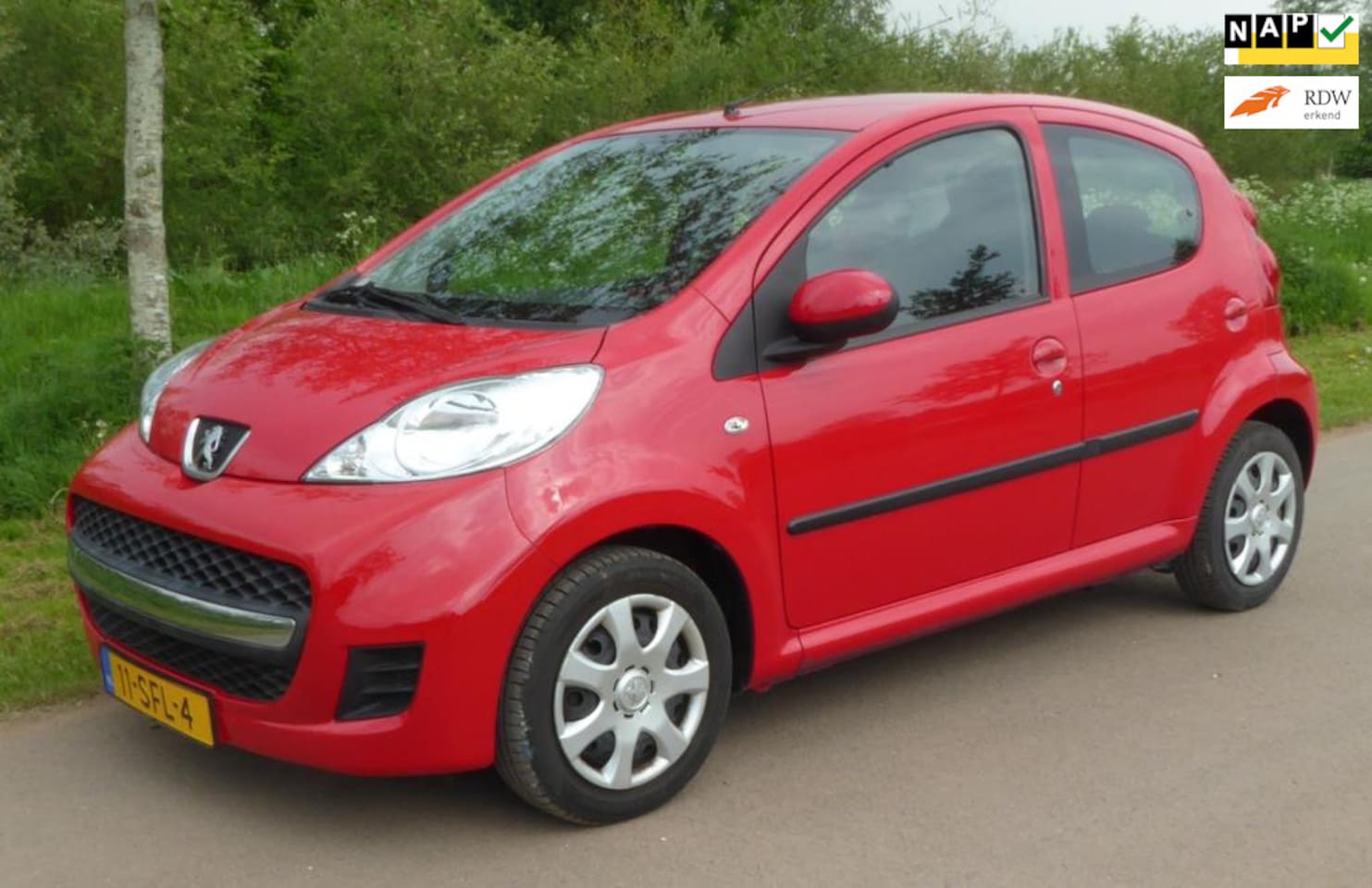 Peugeot 107 - 1.0-12V XS met airco - AutoWereld.nl