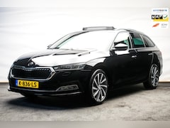 Skoda Octavia Combi - 1.0 e-TSI Business Luxury Edition Plus Aut [ Panoramadak Virtual Memory HUD Trekhaak Full