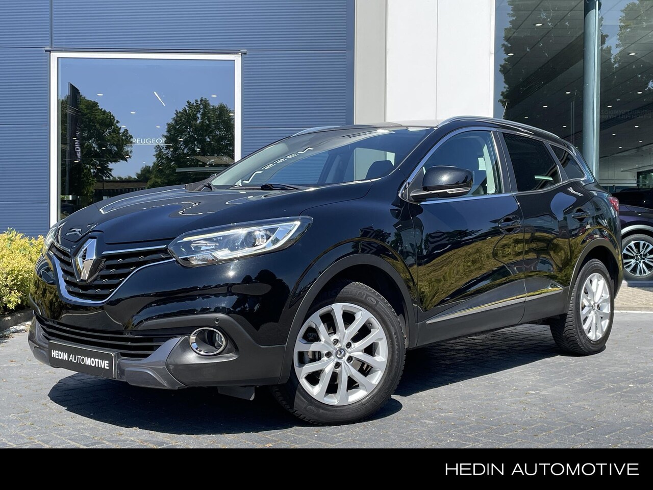 Renault Kadjar - 130PK TCe Intens | Navigatie | Climate Control | Cruise Control | Sensoren Voor en Achter - AutoWereld.nl