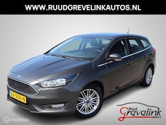 Ford Focus Wagon - 125 PK H6 Chroom Trekhaak Lichtmetalen Velgen Parkeersensor