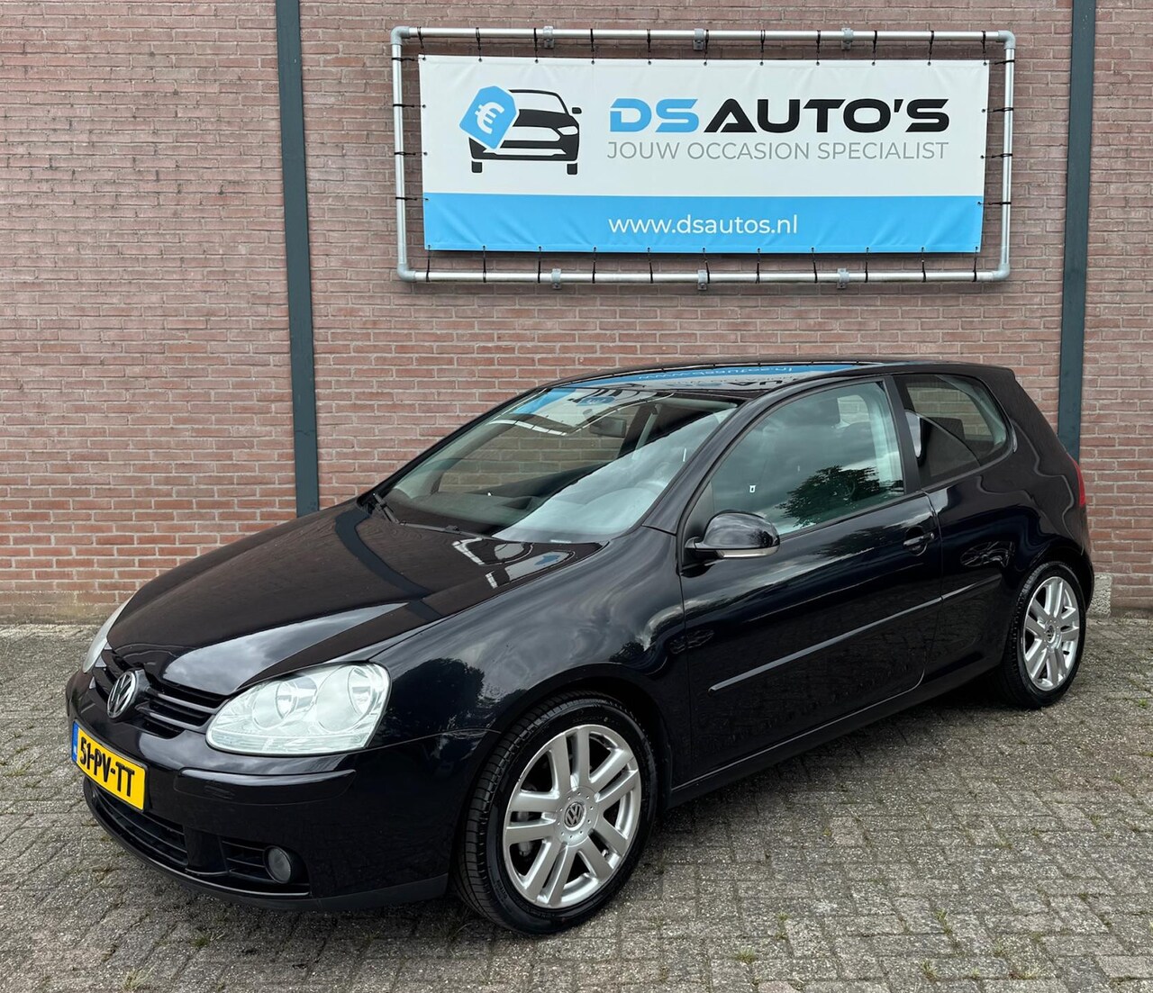 Volkswagen Golf - 2.0 FSI Sportline 2.0 FSI Sportline - AutoWereld.nl