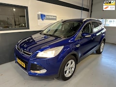 Ford Kuga - 1.6 Titanium Plus Navi|Trekh|150PK