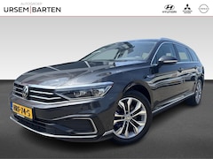 Volkswagen Passat Variant - 1.4 TSI PHEV GTE Business | schuifdak | ACC | matrix LED | halfleder |