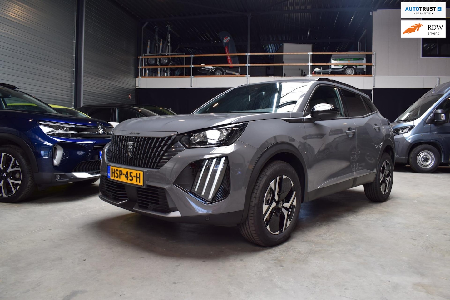 Peugeot 2008 - 1.2 Hybrid 136 pk Allure NIEUW adaptieve cruise - AutoWereld.nl