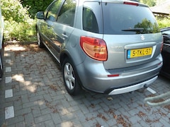 Suzuki SX4 - 1.6 Comfort