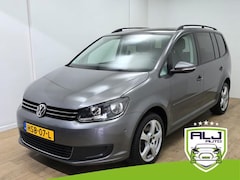 Volkswagen Touran - Occasion 1.4 TSI Highline 7 persoons | Tweedehands Touran 7 zits in antracietgrijs | Volle