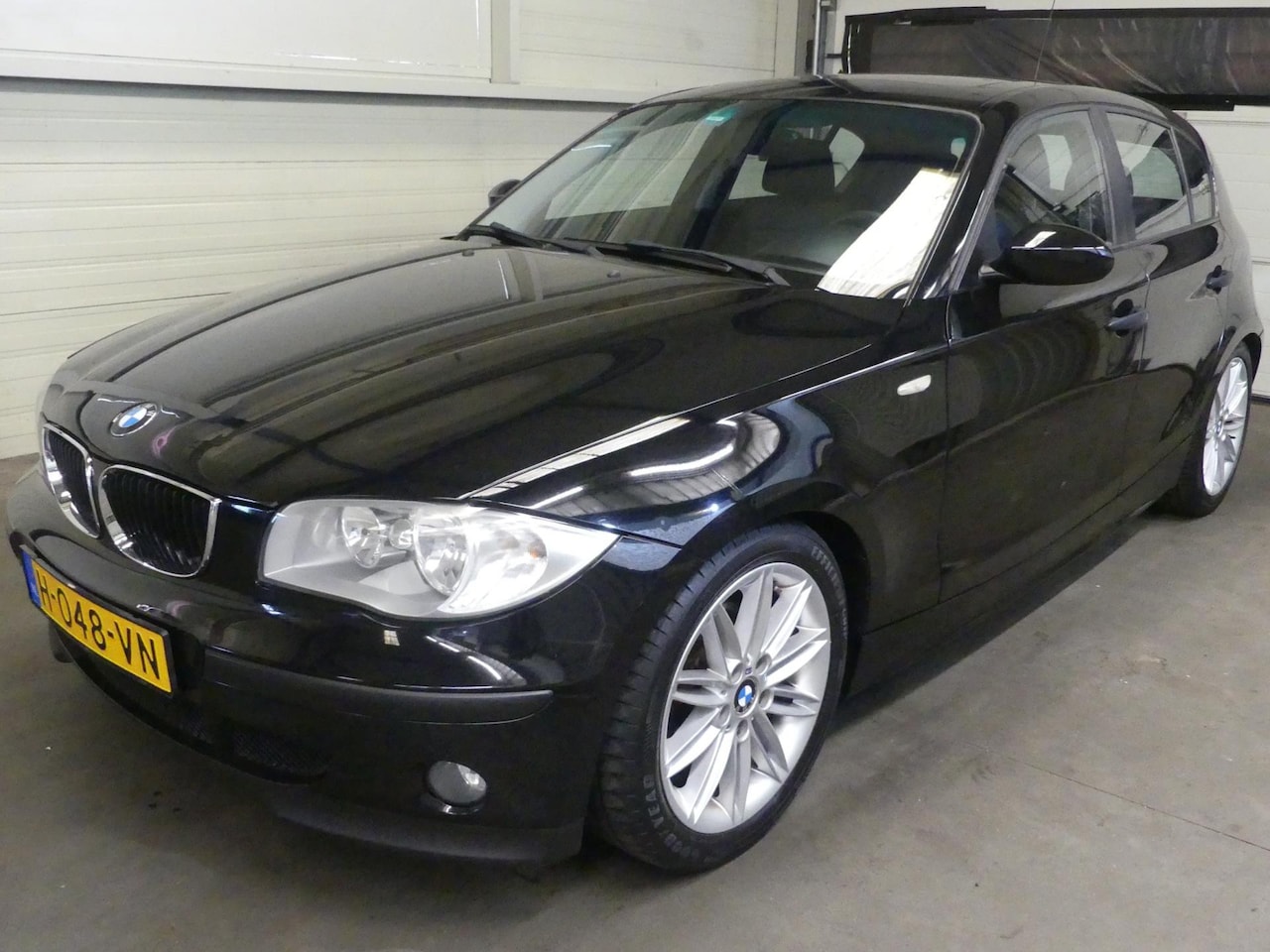 BMW 1-serie - 116i - Airco - 5deurs - Mooie auto! - AutoWereld.nl