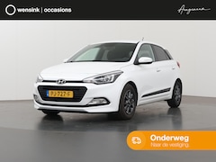 Hyundai i20 - 1.0 T-GDI Black Edition | Navigatiesysteem | Parkeercamera | Cruise Control | Lederen Stuu