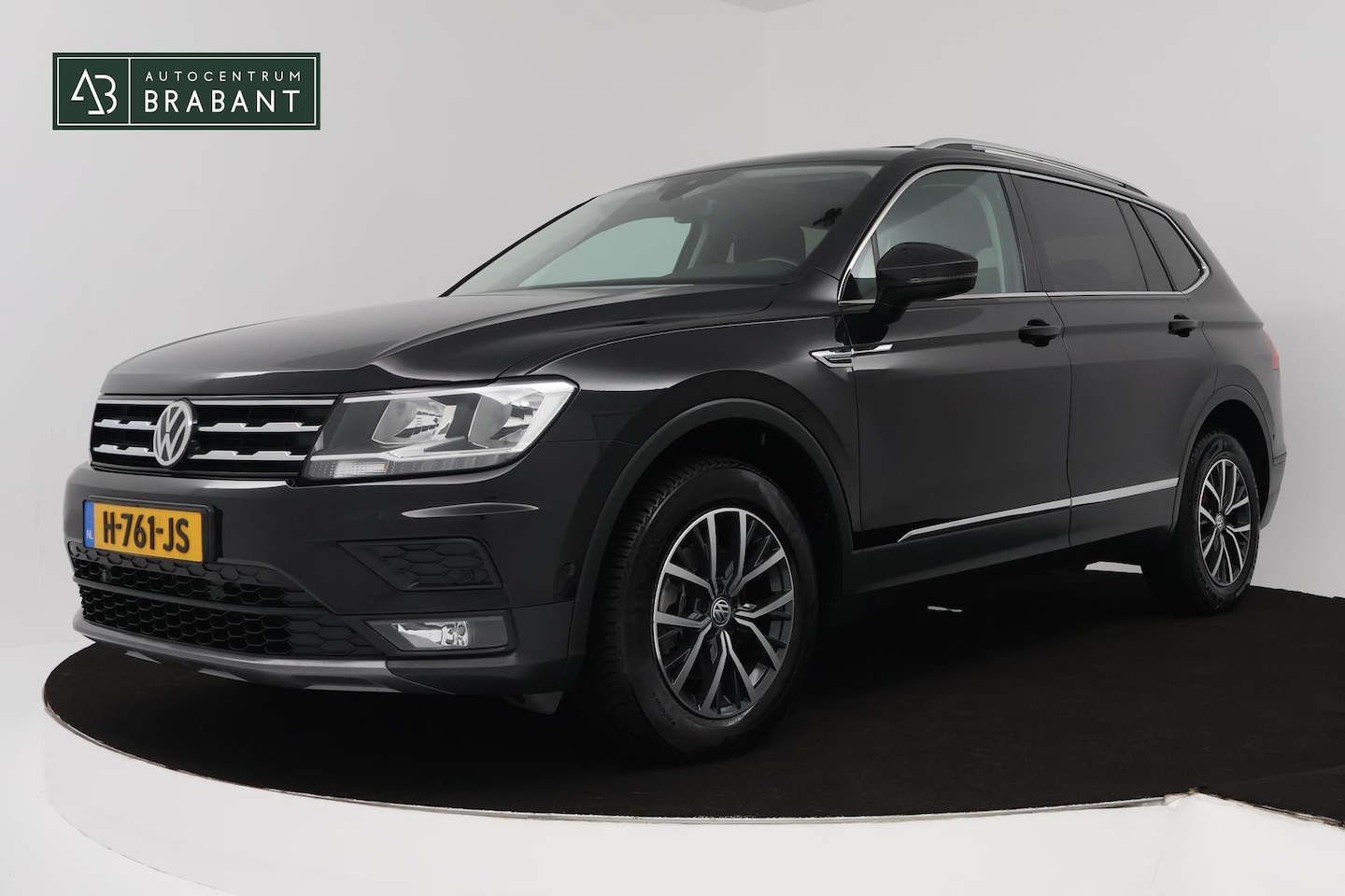 Volkswagen Tiguan Allspace - 1.5 TSI Comfortline Business (PANORAMADAK, TREKHAAK, CAMERA, STOELVERWARMING, CARPLAY, CRU - AutoWereld.nl