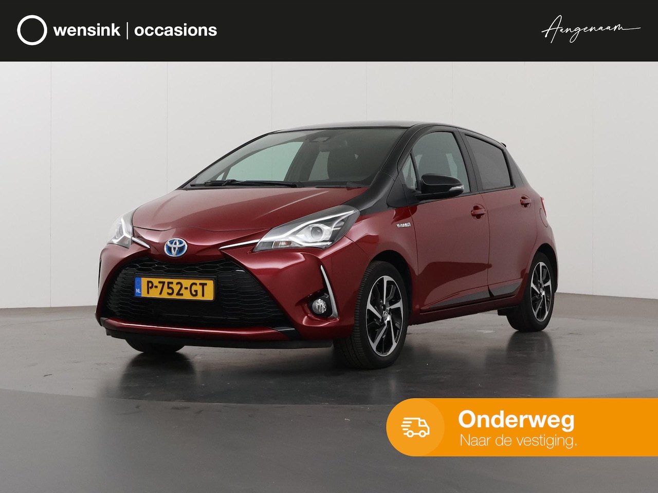Toyota Yaris - 1.5 Hybrid Dynamic | Panoramadak | Climate Control |  Parkeercamera | Cruise control | - AutoWereld.nl