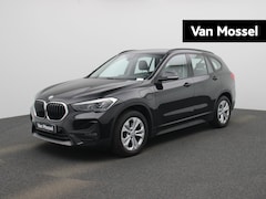 BMW X1 - xDrive25e Executive | Navigatie | Head Up Display | LED Koplampen | Camera | Lederen Bekle