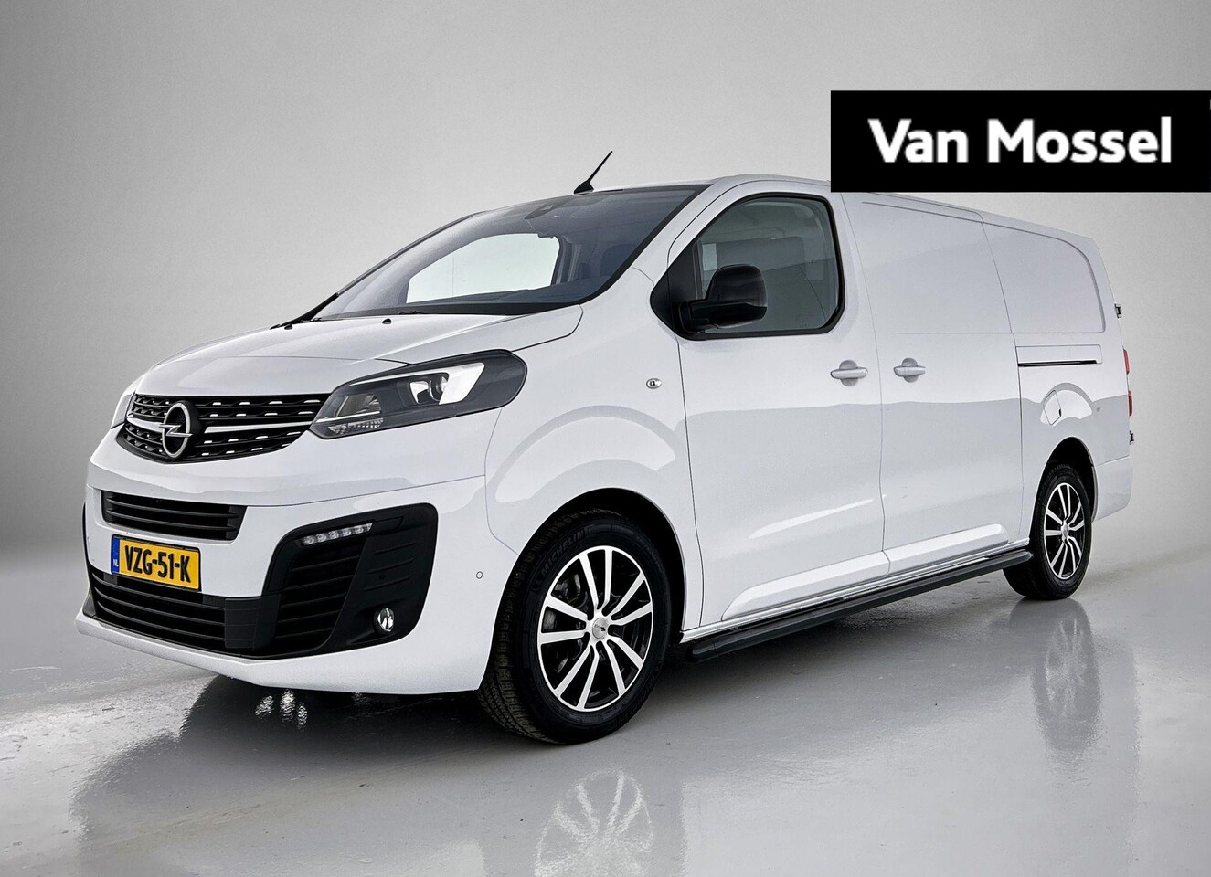 Opel Vivaro - 2.0 BlueHDi 180 S&S L3 2.0 BlueHDi 180 S&S L3 - AutoWereld.nl